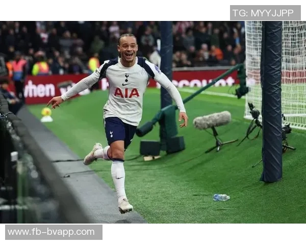 弗兰克执教热刺前16轮表现逊色于澳波上赛季同期数据分析 弗兰克执教热刺前16轮表现逊色于澳波上赛季同期数据分析