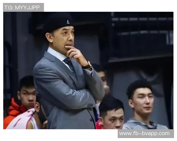 半岛都市报:新疆男篮状态平平今晚雄鹰力争首次突破天山高峰 半岛都市报:新疆男篮状态平平今晚雄鹰力争首次突破天山高峰