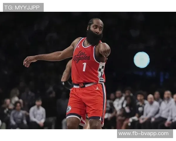 今日客场挑战尼克斯泰伦卢确认哈登将参加比赛