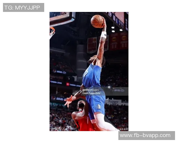 浓眉大秀逆袭表现华盛顿称火箭无人能挡他的强势回归