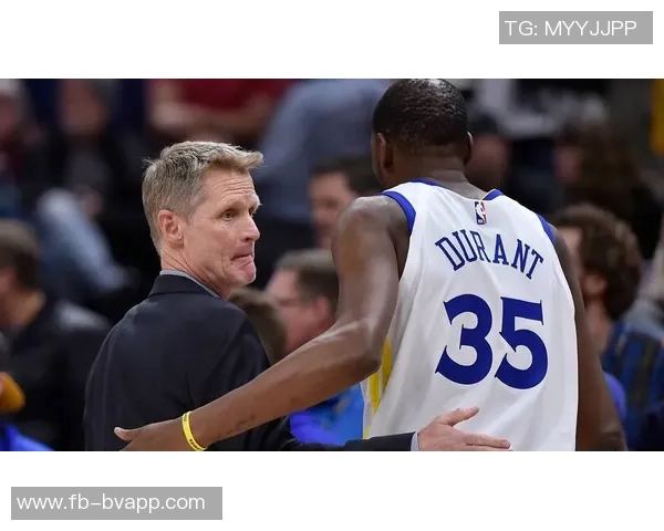 场均20分却无哨声09届双雄命运迥异詹杜科接近现役球员默默观望 场均20分却无哨声09届双雄命运迥异詹杜科接近现役球员默默观望